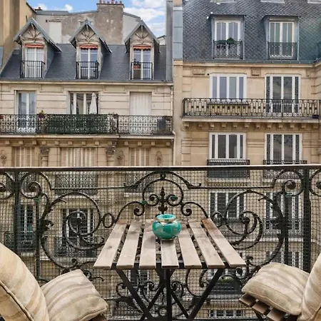 Montmartre - Fully Equipped Mobility Lease * París